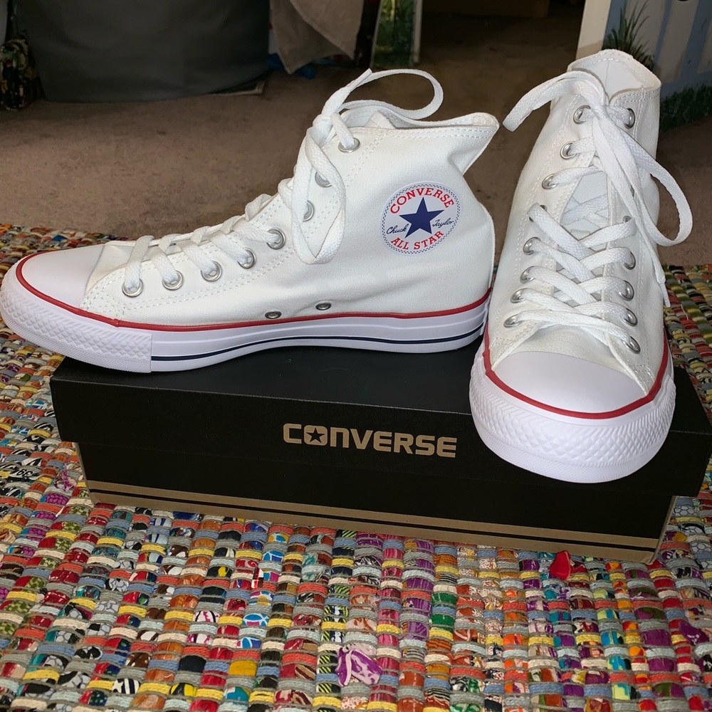 Classic White and red converse